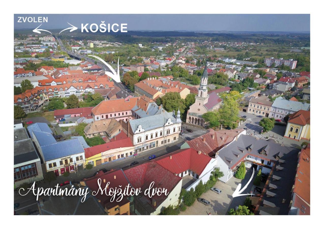 Apartmany Mojzitov Dvor Lučenec Exterior foto